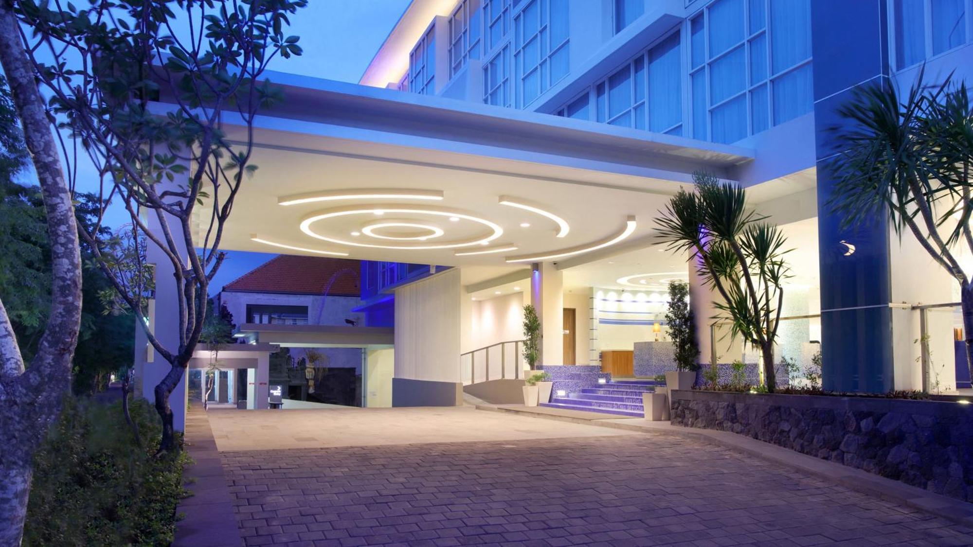 Holiday Inn Express Baruna, An Ihg Hotel Kuta Lombok Exterior foto