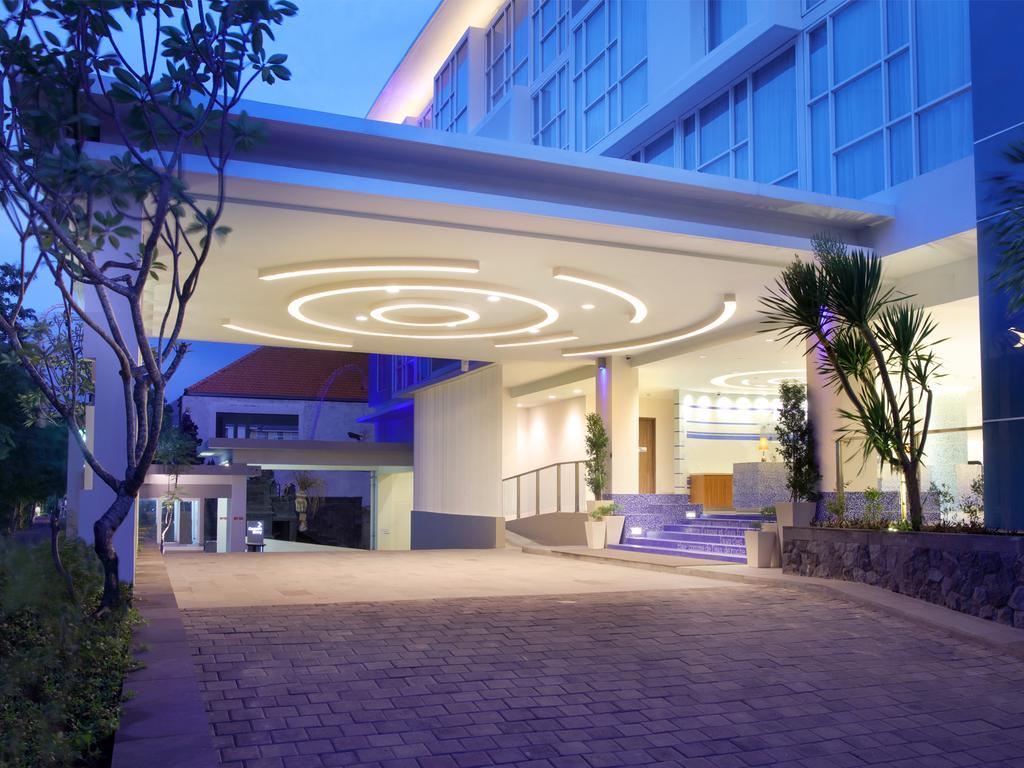 Holiday Inn Express Baruna, An Ihg Hotel Kuta Lombok Exterior foto